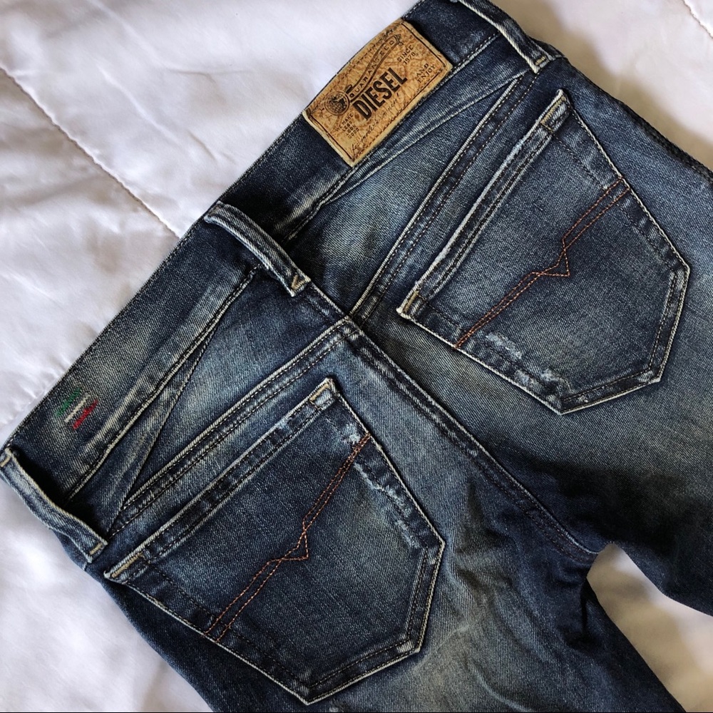 DIESEL Slim Skinny Low Waist Jeans. Size 24